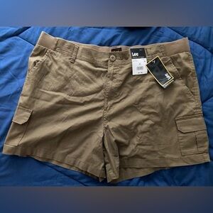 Lee Tan Comfort Waistband Shorts